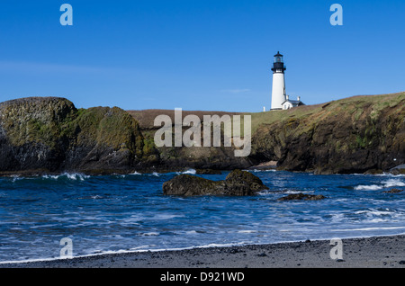 Newport Oregon USA. Yaquina Head Leuchtturm Yaquina Head herausragende Naturlandschaft inmitten Stockfoto