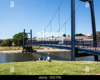 Hängebrücke über den Fluss Exe, Exeter, Devon, England Stockfoto