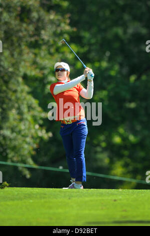 9. Juni 2013 - Pittsford, NY, Vereinigte Staaten von Amerika - 9. Juni 2013: Ji Eun-Hee in Südkorea auf der 8. Spielbahn während der 3. Runde der 2013 Wegmans LPGA Championship in Pittsford, NY. Bildnachweis: Cal Sport Media/Alamy Live-Nachrichten Stockfoto