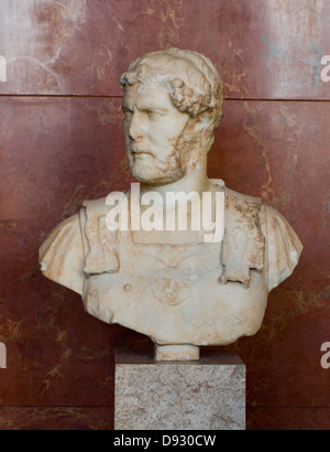 Kaiser Hadrian, Büste in Marmor 128 nach JC; Heraklion-Paris-Louvre-Museum Stockfoto