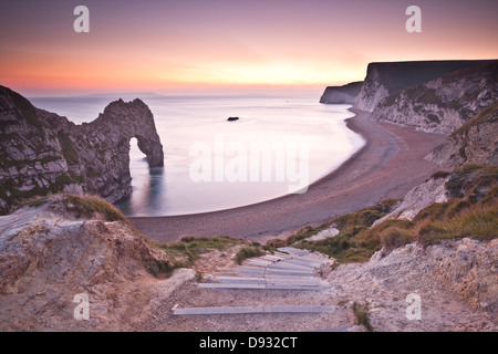 Durdle Door und Bat Kopf, Dorset Stockfoto