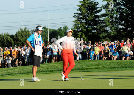 9. Juni 2013 - Pittsford, NY, Vereinigte Staaten von Amerika - 9. Juni 2013: Inbee Park aus Südkorea gewinnt die Wegmans LPGA Championship 2013 in Pittsford, NY. Stockfoto