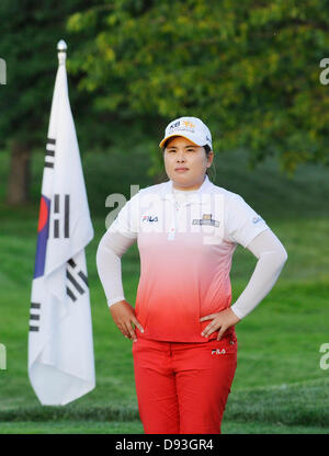 9. Juni 2013 - Pittsford, NY, Vereinigte Staaten von Amerika - 9. Juni 2013: Inbee Park aus Südkorea gewinnt die Wegmans LPGA Championship 2013 in Pittsford, NY. Stockfoto