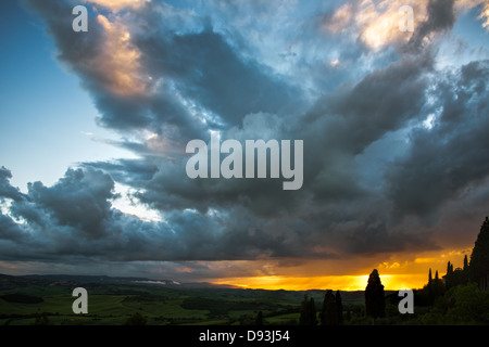 Sonnenuntergang über Val d ' Orcia Tuscany Stockfoto