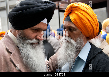 Rund 15.000 Kalistan Sikhs in London 1984 Massaker erinnern, wenn Tausende bei Angriff auf goldenen Tempel getötet wurden Stockfoto