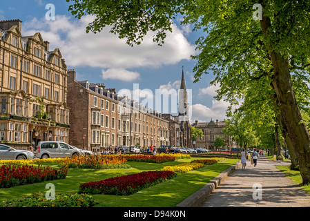 Harrogate in North Yorkshire früher das West Riding of Yorkshire. Die Gärten im Zentrum von Harrogate. Stockfoto