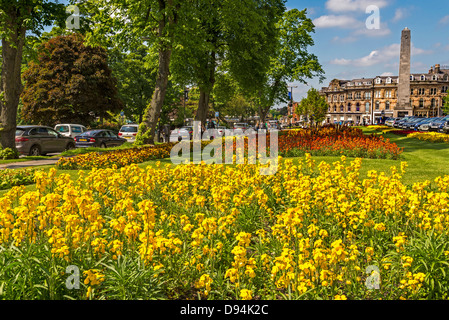 Harrogate in North Yorkshire früher das West Riding of Yorkshire. Der Kenotaph. Im Norden von England. Stockfoto