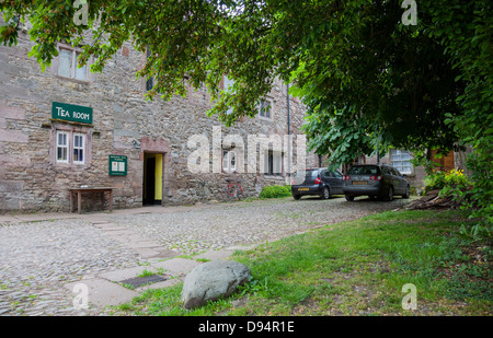 Die herrschaftlichen Tee Zimmer im Lake District Dalemain, in der Nähe von Penrith, Cumbria Stockfoto