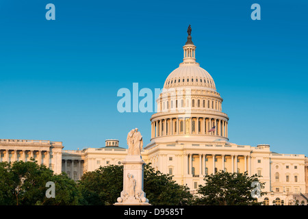 Die Peace Monument und U.S. Capitol, Washington D.C., USA Stockfoto