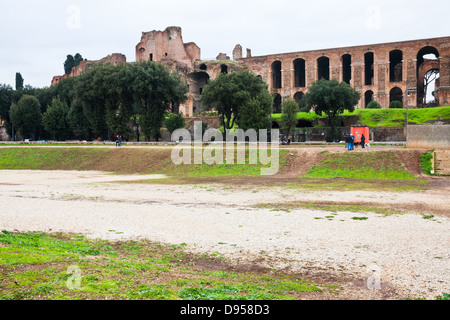 Ansicht des alten Palatin und Boden des Circus Maximus auf Palatin in Rom, Italien Stockfoto