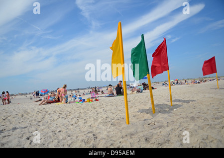 Fahnen am Jones Beach State Park in Nassau County, New York Stockfoto