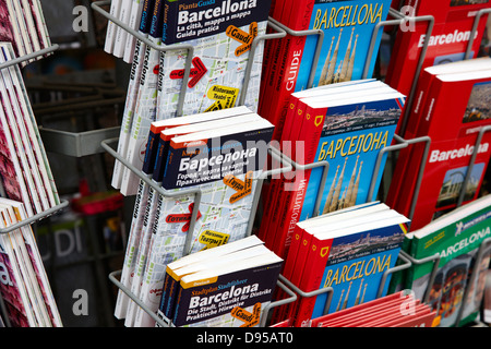 Barcelona Reiseführer in Englisch Italienisch Deutsch und Russisch-Katalonien-Spanien Stockfoto
