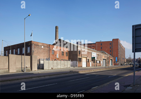 Camp und Ofen, Liverpool, Vereinigtes Königreich. Architekt: FWMA + & lächelnd Wolf, 2012. Straßenansicht des baltischen Dreiecks. Stockfoto