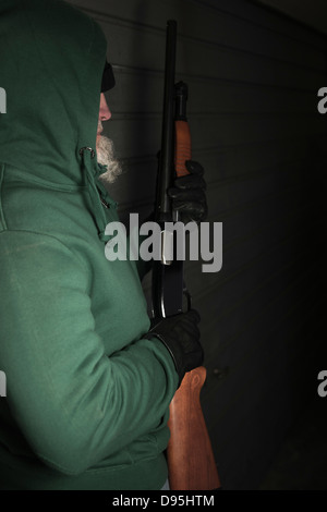 Mann mit Gewehr, Mannheim, Baden-Württemberg, Deutschland Stockfoto