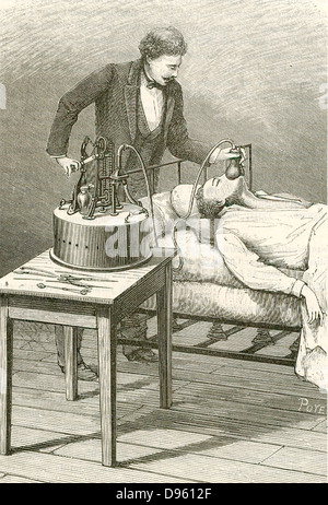 Anästhesist Verwaltung Chloroform mit Apparate entwickelt von Dr. Raphael Dubois die Anforderungen der große französische Physiologe Paul Bert zu erfüllen (1833-1886). Von "La Nature", Paris, 1885. Stockfoto