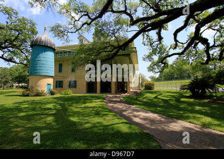 Plantage-Haus in San Francisco der Zuckerrohr-Plantage Inhaber Edmond Bozonier Marmillion. Bauen Sie im Jahre 1856. Mehr als 80 Sklaven mussten dort im Jahre 1853 zu arbeiten. Foto: Klaus Nowottnick Datum: 22. April 2013 Stockfoto