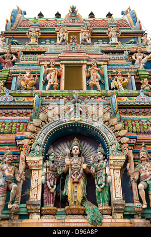 Koïl Siva Soupramanien de Saint André (einen Hindu-Tempel) in St André Dorf auf der französischen Insel La Réunion im Indischen Ozean. Stockfoto