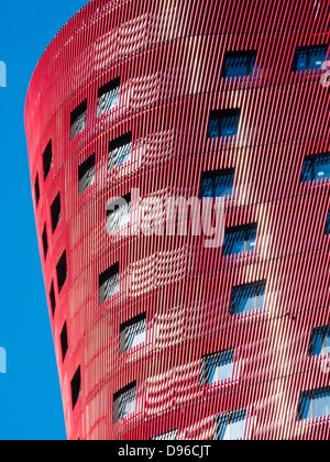 Turm von Toyo Ito in Plaça Europa, Hospitalet de Llobregat. Barcelona Provinz, Katalonien, Spanien Stockfoto