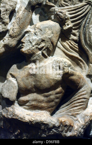 Teil der Bassae Fries. Griechisch, ca. 420-400 BC. Aus den Apollontempel bei Bassae. Das Fries zeigt zwei Schlachten. Stockfoto