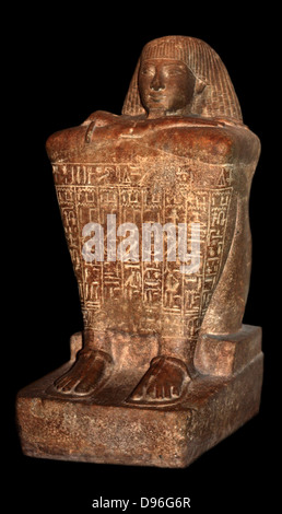 Ägyptische Statue von Teti. 18. Dynastie (ca. 1450 v. Chr.), vermutlich von Karnak. Teti gezeigt auf einem matt mit seiner Füße und Arme ragen aus einem Leopard haut Fell sitzt. Stockfoto