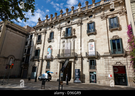 Palau De La Virreina Zentrum De La Imatge la Rambla Barcelona Katalonien Spanien Stockfoto