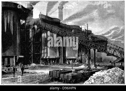 Hochöfen, Barrow Hämatit Eisen- und Stahlunternehmen, Barrow in Furness, Lancashire (Cumbria). Wird die Verantwortung übernommen von Ofen auf Bahnhöfen nach oben. Im Vordergrund sind Bahn LKW Transport von Erz und Kraftstoff. Holzstich 1890 Stockfoto