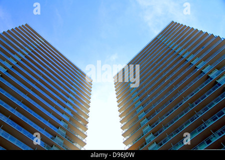 Zwei moderne Eigentumswohnung Gebäude Stockfoto