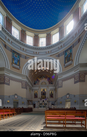 Innenraum der Karl-Borromäus-Kirche (Dr.-Karl-Lueger-Gedächtniskirche), Zentralfriedhof, Wien, Österreich Stockfoto