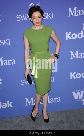 12. Juni 2013 kommt - Beverly Hills, Kalifornien, USA - Rose McGowan für die Frauen im Film 2013 Crystal + Lucy Awards im Hilton Hotel. (Kredit-Bild: © Lisa O'Connor/ZUMAPRESS.com) Stockfoto