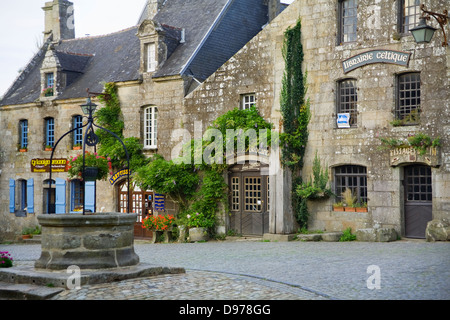 Steinhäuser. Locronan (Lokorn auf Bretonisch), Finistère Abteilung. Bretagne. Nordwesten Frankreichs. Stockfoto