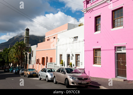 Bemalten Cape Malay Häuser und Auwal Moschee, Dorp Street, Bo-Kaap, Kapstadt, Südafrika Stockfoto