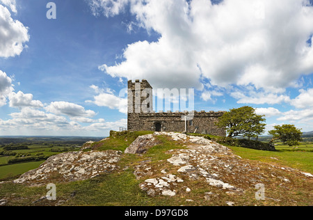 Devon Dartmoor Kirche des Heiligen Michael de Rupe auf Brent Tor Stockfoto