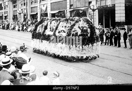 Seattle Potlatch Parade zeigen Schwimmer Stockfoto