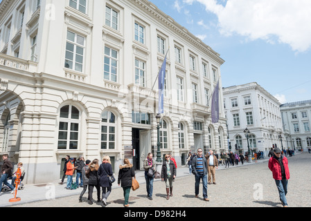 BRÜSSEL, Belgien — der Eingang zum Magritte-Museum in Brüssel, Belgien. Stockfoto