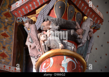 Säulen, römischen Kirche Saint-Austremoine d'Issoire, Issoire, Auvergne, Frankreich, Europa Stockfoto