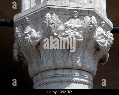 (Detail) architektonische Besonderheit an der Fassade des Dogenpalastes in Venedig, Italien. Der Palast war die Residenz des Dogen von Stockfoto