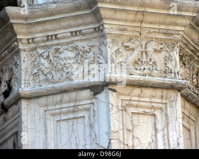 (Detail) architektonische Besonderheit aus dem Dogenpalast in Venedig, Italien. Der Palast war die Residenz des Dogen von Venedig, der Stockfoto