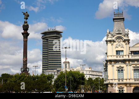 Kolumbus-Denkmal und alten Zollhaus Barcelona Port Vell alte Hafen am Wasser Katalonien Spanien Stockfoto