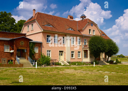 Herrenhaus mit Brennerei, Criewen, unteren Odertal, Brandenburg, Deutschland Stockfoto