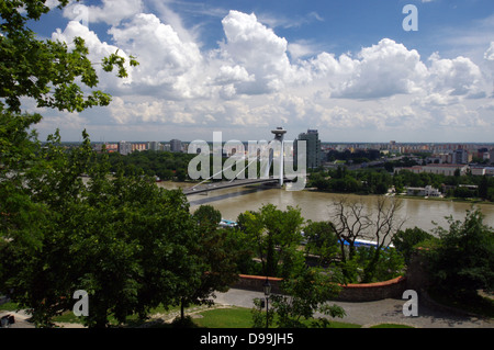 Brücke von den slowakischen Nationalaufstand (die meisten Slovenského Národného Aufstandes) auch bekannt als "New Bridge" - Bratislava, Slowakei Stockfoto
