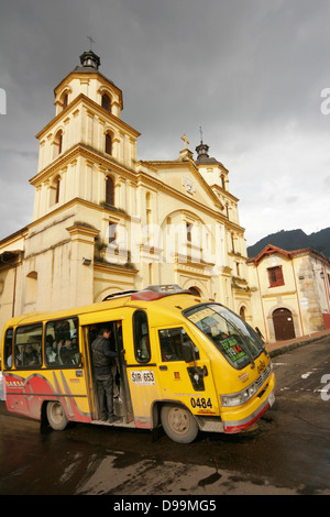 Iglesia De La Candelaria, Kirche in th Zentrum von Bogota, Kolumbien, Südamerika Stockfoto