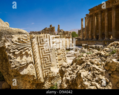 Detail mit Tempel des Bacchus in der alten Stadt von Baalbek, Libanon, Naher Osten Stockfoto