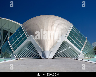 Valencias Ciudad de Las Artes y Las Ciencias, Spanien - das Hemisferic und Palau de Les Arts 5 Stockfoto