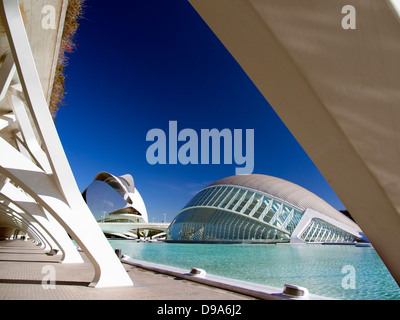 Valencias Ciudad de Las Artes y Las Ciencias, Spanien - das Hemisferic und Palau de Les Arts 7 Stockfoto