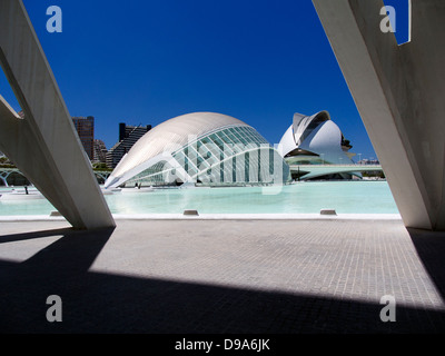 Valencias Ciudad de Las Artes y Las Ciencias, Spanien - das Hemisferic und Palau de Les Arts 5 Stockfoto