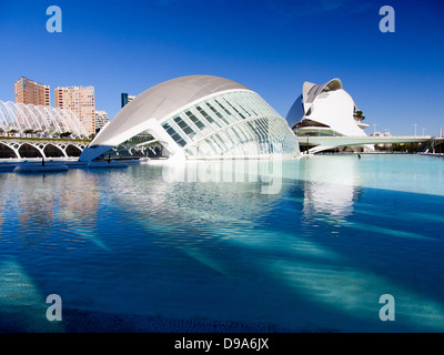 Valencias Ciudad de Las Artes y Las Ciencias, Spanien - das Hemisferic und Palau de Les Arts 4 Stockfoto