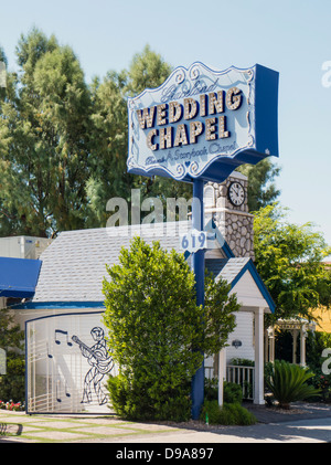 LAS VEGAS, NEVADA, USA - 04. JUNI 2013: Außenansicht der Graceland Wedding Chapel in Downtown Las Vegas Stockfoto