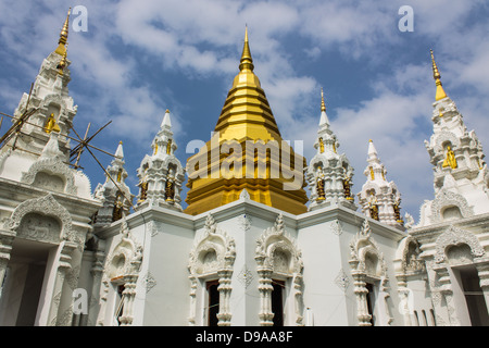 Chedi im Wat Sri Don Mond, Chiangmai Thailand Stockfoto