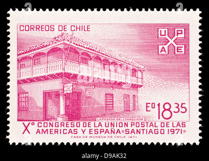 Briefmarke aus Chile Darstellung La Pasada del Corregidor (Inn in Santiago de Chile) Stockfoto