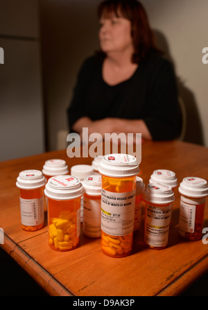 Medikamente, einschließlich Depakote, genommen von einem chronisch kranken Patienten. Stockfoto